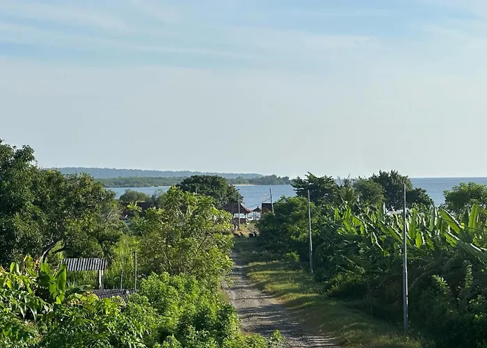Teluk Menjangan Bali 3*